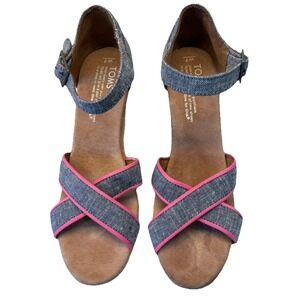 TOMS Sienna Denim Wedge Sandals Women's Size 7 Blue Pink Trim Espadrille Heels